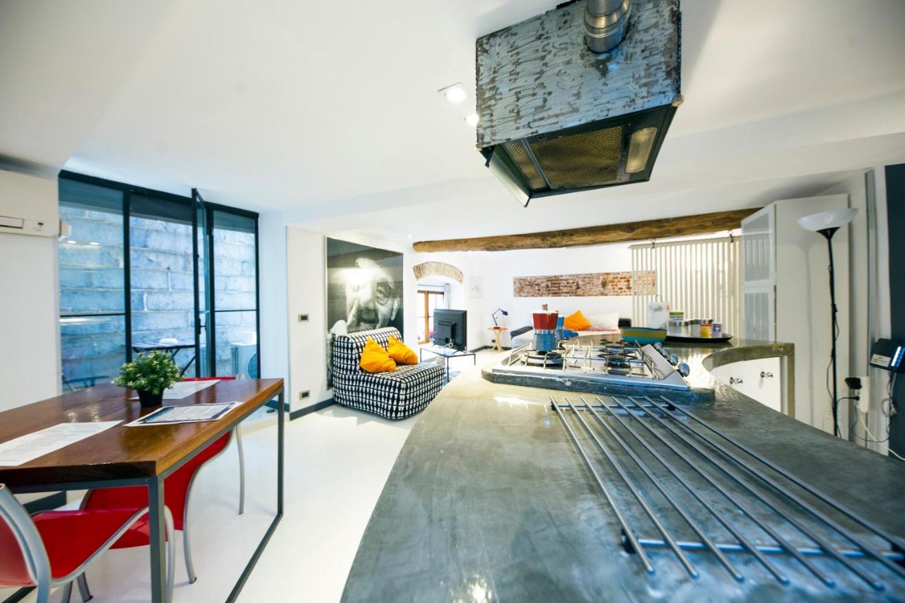 Loft La Citta Vecchia Apartment Genoa Bagian luar foto